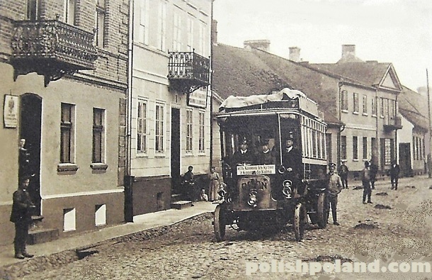 Konin, którego nie ma – Komunikacja zastępcza