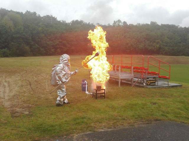 Strażackie pokazy w Kazimierzu Biskupim