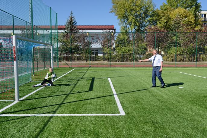 Nowe boisko w „ósemce”