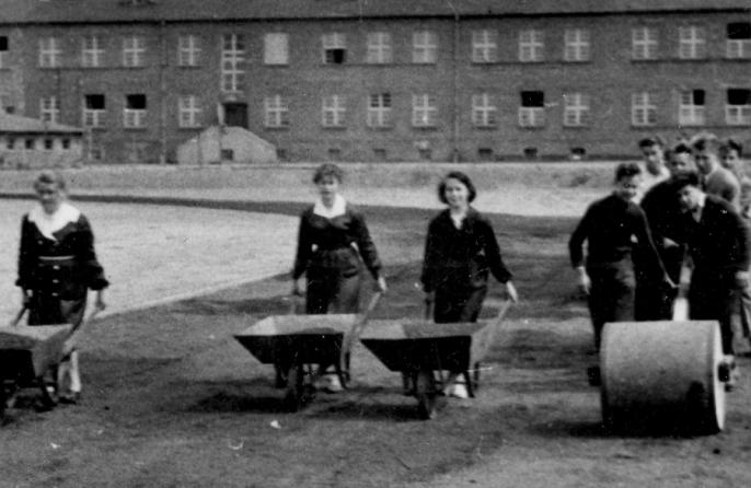 Konin, którego nie ma – stadion Liceum Pedagogicznego