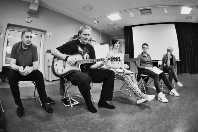 Pomóc innym i sobie poprzez muzykę