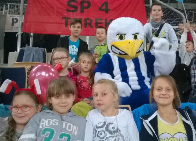 UCZNIOWIE TURKOWSKIJ „CZWÓRKI” NA TRYBUNACH ATLAS ARENY