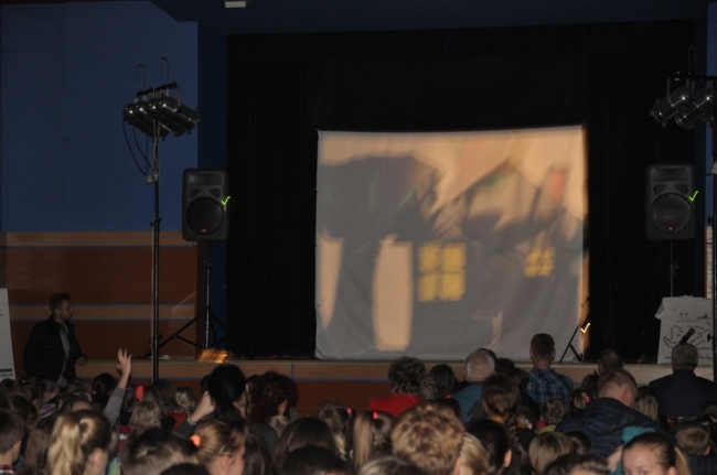 PO CO CIENIE SĄ NA SCENIE