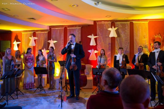 Zamyśliliśmy się w jesieni