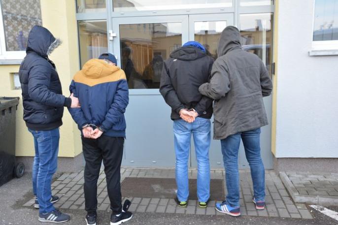 Rychwał – Zatrzymani z narkotykami