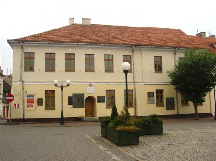 Dom Zemełki – wątpliwości w sprawie przetargu