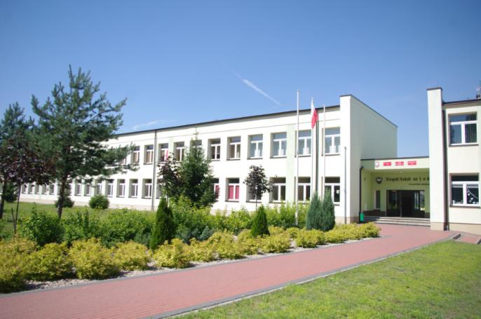 Burmistrz pozyskał 1.590.000 zł  środków na oświatę