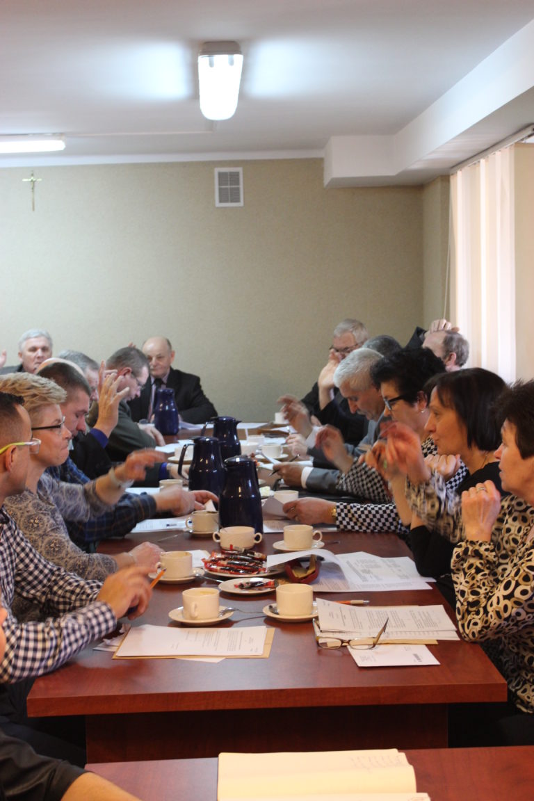 Debatowali o oświacie