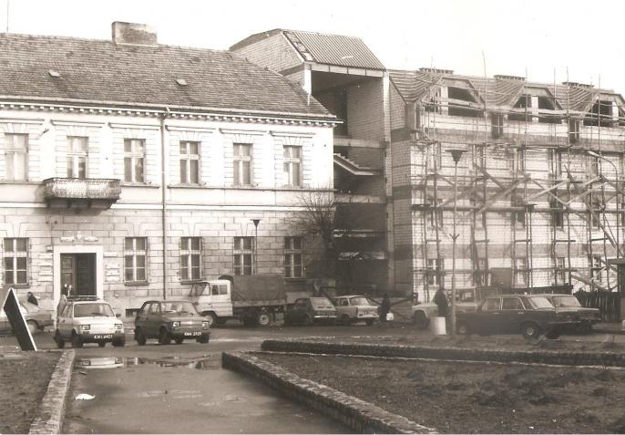 Konin, którego nie ma – Miłe złego początki