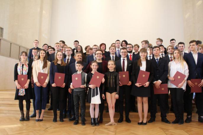 Uczennica II LO w Koninie wśród stypendystów Ministerstwa Edukacji Narodowej