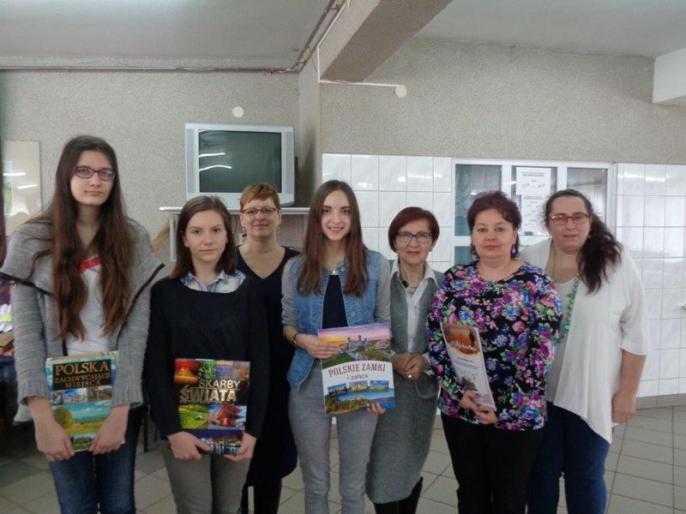 …rozrzynały stopy skorupy szczeżui…