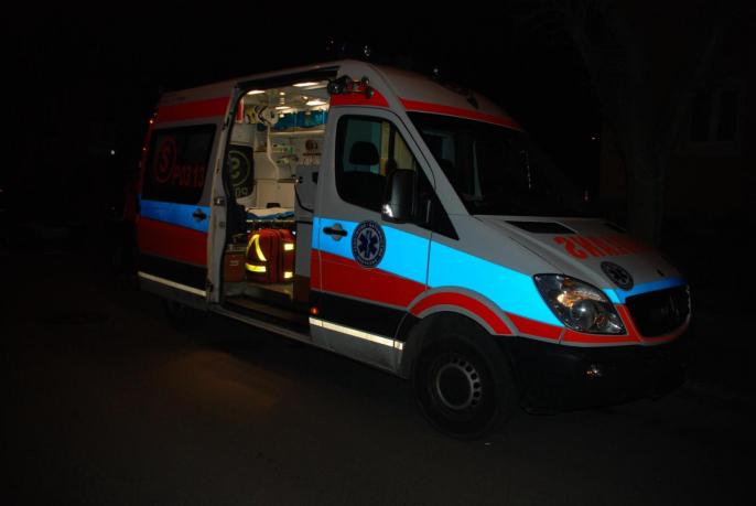 Policjanci zatrzymali mężczyznę, który okradł karetkę pogotowia