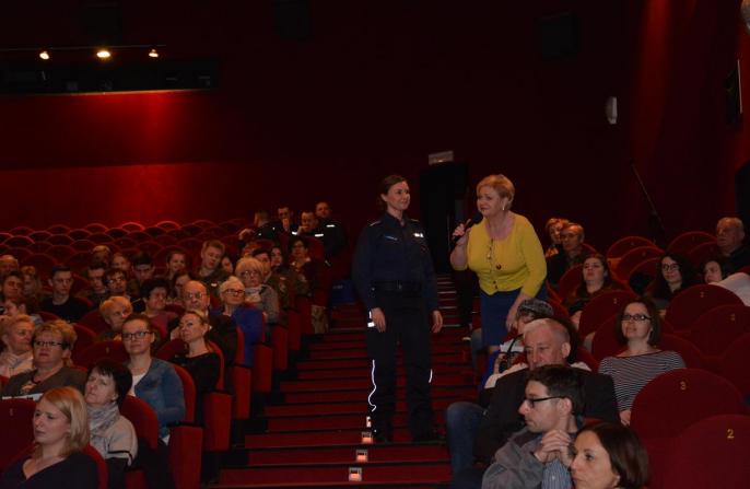 Policjanci debatowali z mieszkańcami o bezpieczeństwie