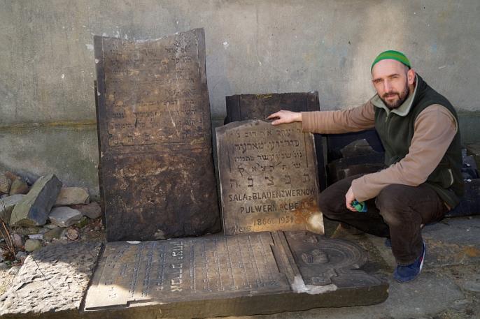 Historia na kilku kamieniach