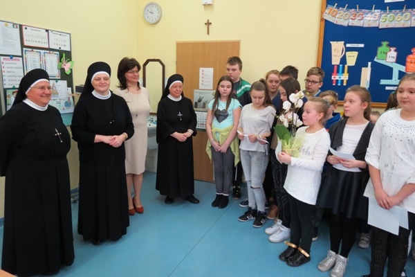 Miłe spotkanie z przełożoną generalną – s. Antoniną