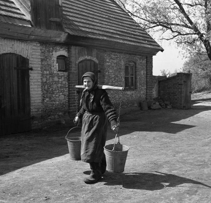 A wodę trzeba było nosić…
