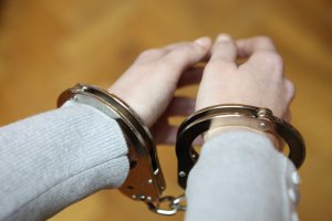 Opiekunka okradała swoją podopieczną