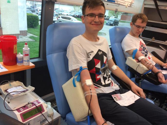 W III LO podzielili się życiem