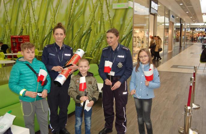 Edukacyjne działania policjantek z prewencji