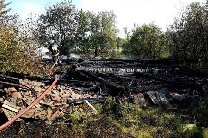 Ogień strawił stodołę