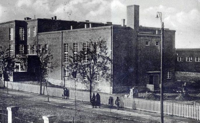 Konin, którego nie ma – Alma Mater