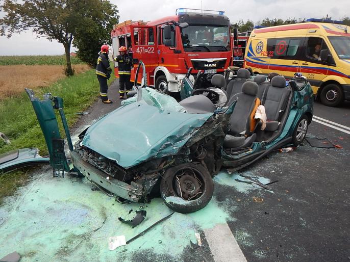 Wypadek na DK 92 w Cząstkowie gm. Kłodawa