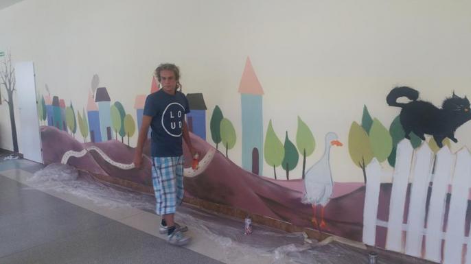 Murale w Gimnazjum nr 7 w Koninie im. gen. W. Sikorskiego.