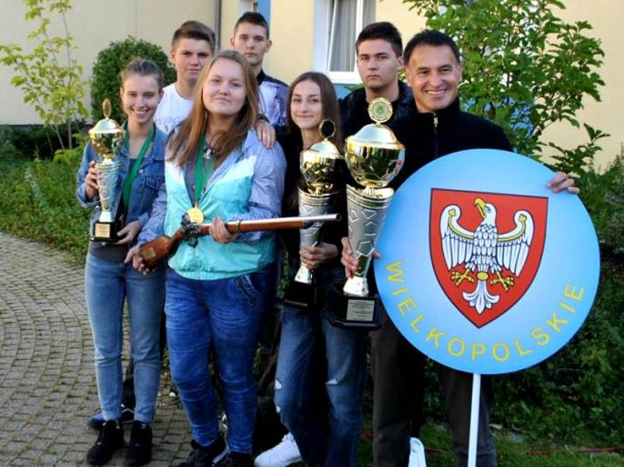STRZELCY WYBOROWI – Sukces Kłodawskich Gimnazjalistów