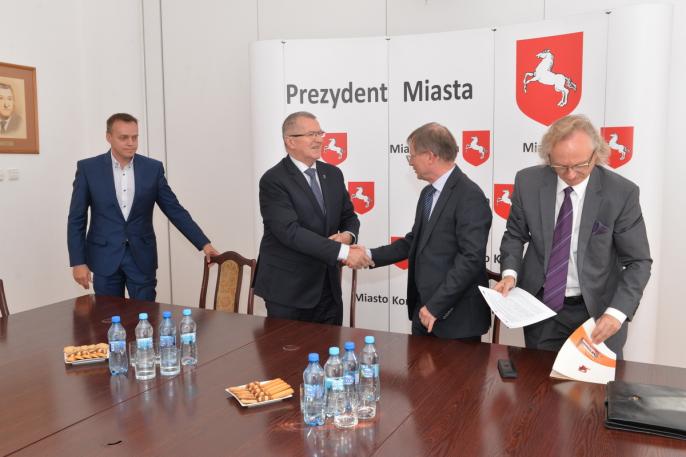 Osiem nowych autobusów dla MZK