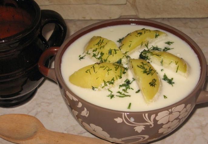 Przedwojenna kuchnia konińska (11) – Polewka