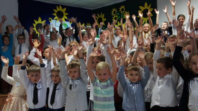 Jubileusz 50 – lecia Szkoły Podstawowej im. Orła Białego w Ratyniu