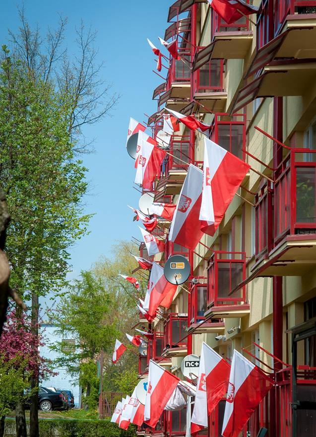 Ciesz się Niepodległością – Wywieś flagę !