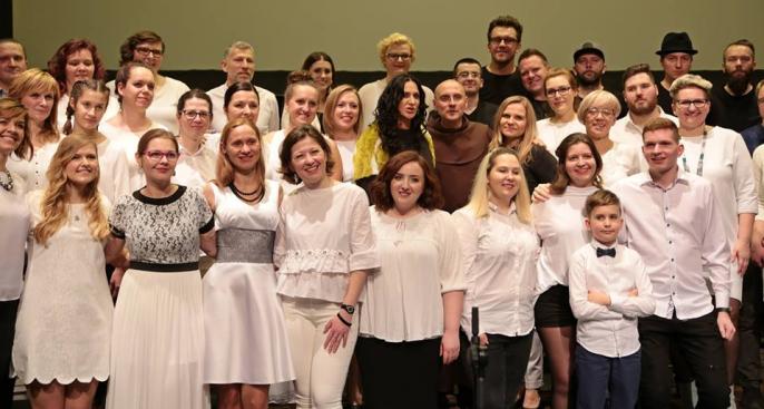 14 Jubileuszowy koncert Konin Gospel Choir z Kayah
