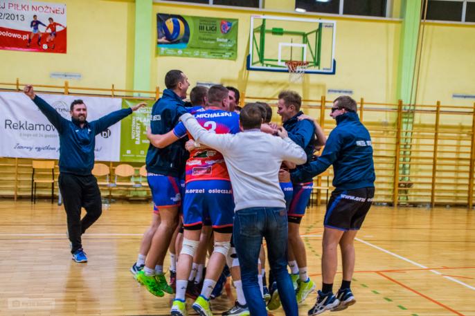 TYGRYSY POSKROMIONE PRZEZ ORŁÓW!