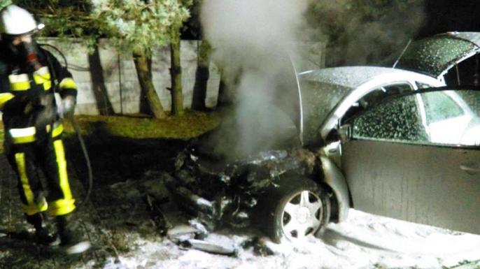 Pożar samochodu osobowego w Golinie