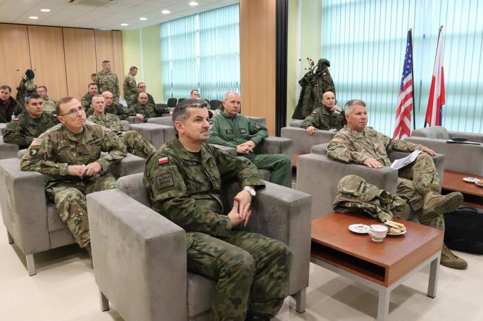 Dowódca Korpusu Inżynieryjnego Armii Stanów Zjednoczonych z wizytą w Powidzu