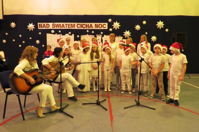 Śpiewnie, tanecznie… po prostu z przytupem