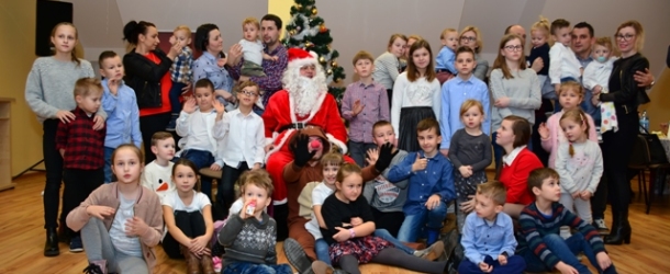 Choinka dla dzieci w Komendzie PSP w Słupcy