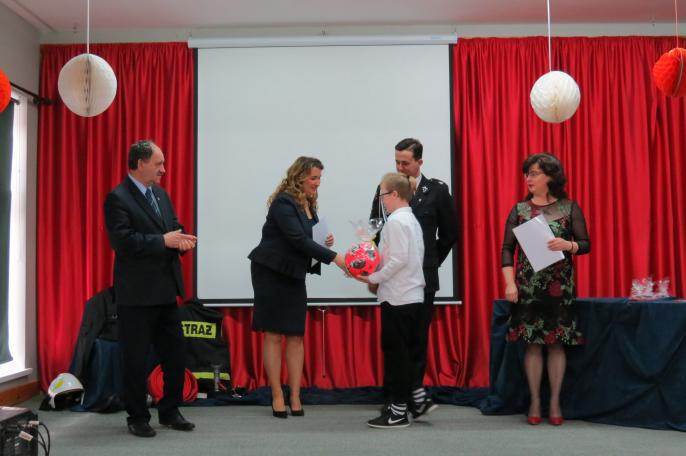 Szkolne zmagania z pożarnictwem