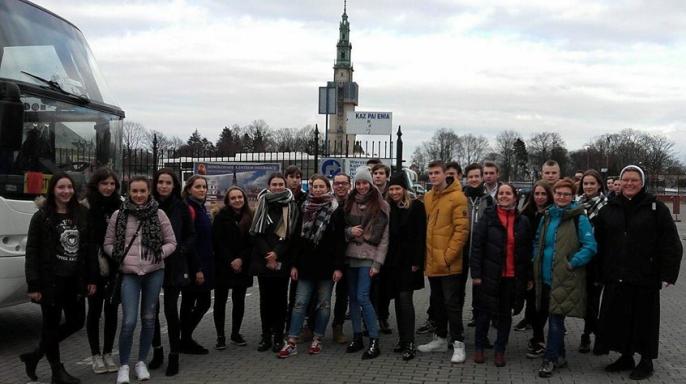 Czytelnicy piszą – Maturzyści z Baczyńskiego na pielgrzymce