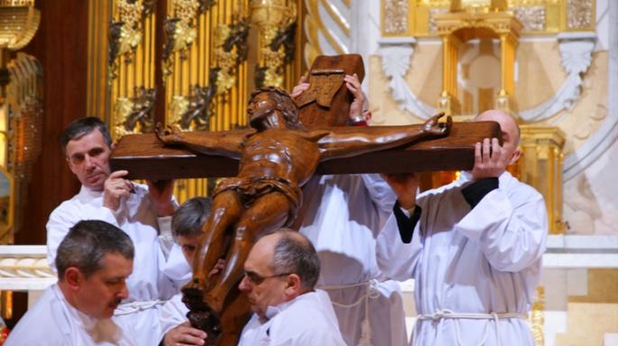 PORZĄDEK MSZY ŚWIĘTYCH I NABOŻEŃSTW TRIDUUM PASCHALNE