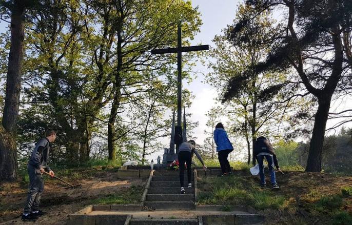 Czytelnicy piszą i … działają