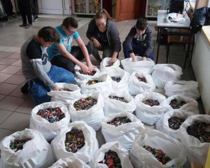 Tona zużytych baterii