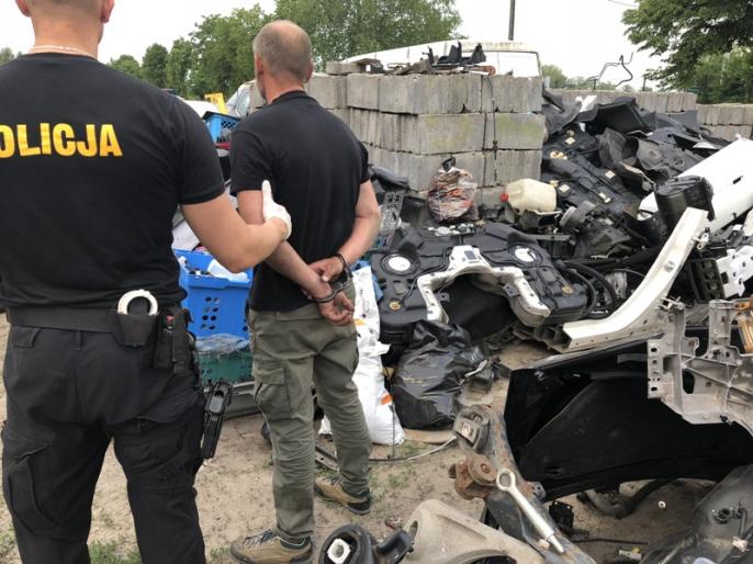 Policjanci nakryli zlodziejską dziuple