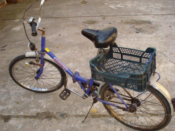 Skradzione przedmioty wiózł skradzionym rowerem