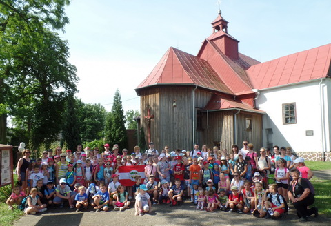 Z Misiem wędrowali po gminie Golina