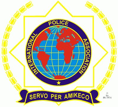 Policyjni rowerzyści  ruszyli z pomocą