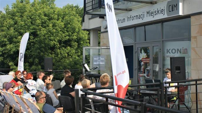 Koncert i wernisaż na Bulwarze