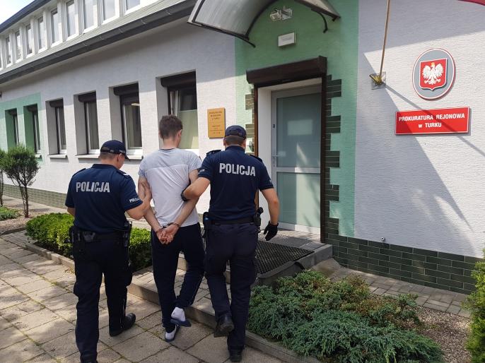 Policjanci zatrzymali włamywacza recydywistę