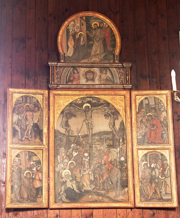 NIEZWYKŁE ZABYTKI Z DREWNA